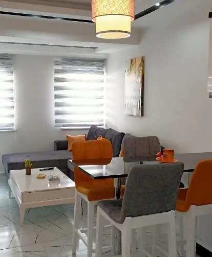 Comfortable Luxury Daire