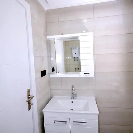 Comfortable Luxury Apartment